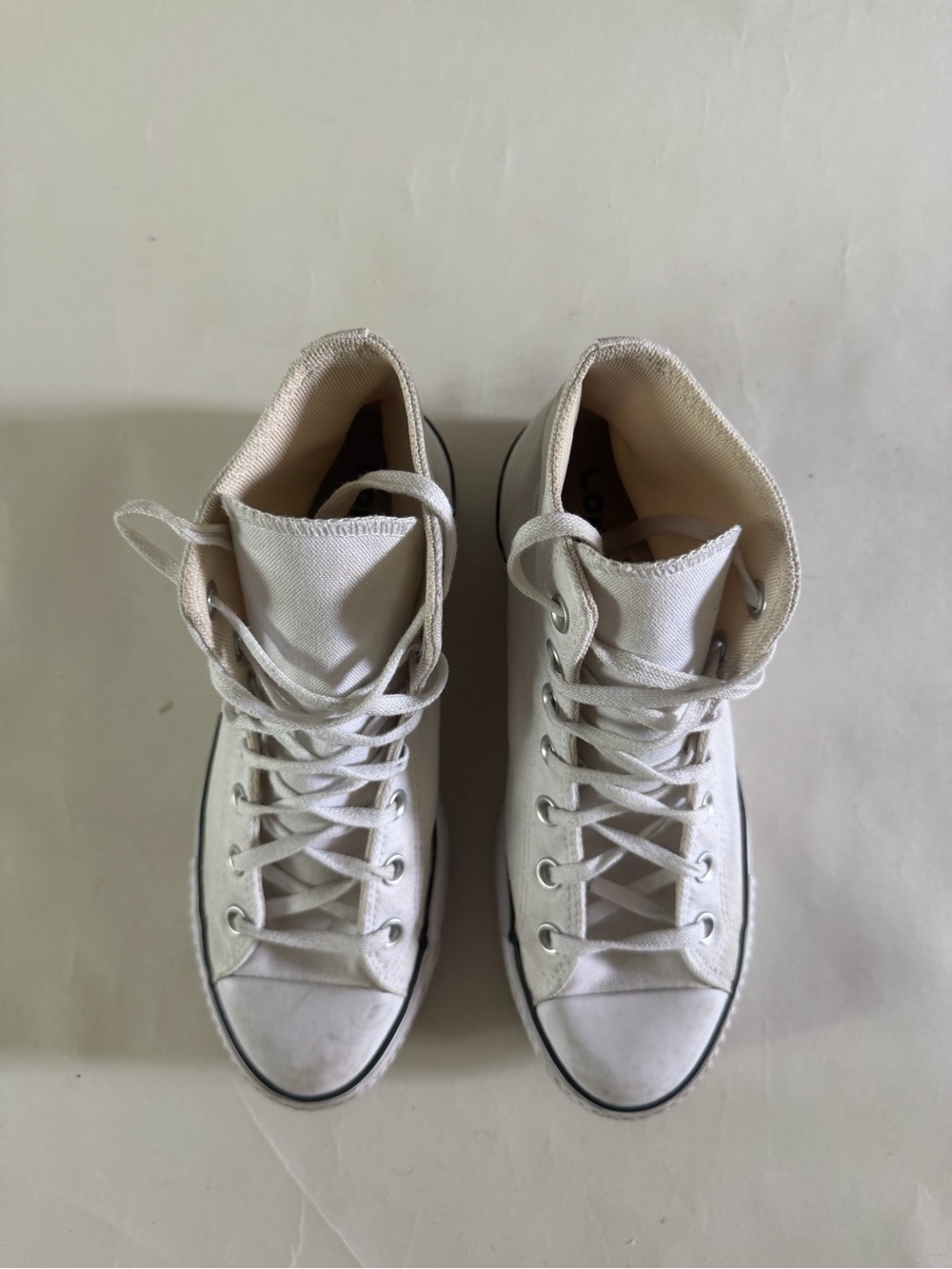 Women’s White High-Top Canvas Sneakers - Picture 4 of 6
